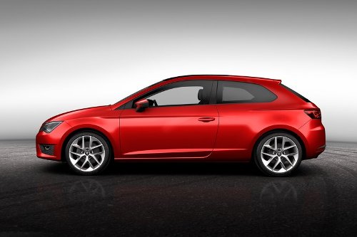 SEAT Leon SC 2014. Кому горяченького?