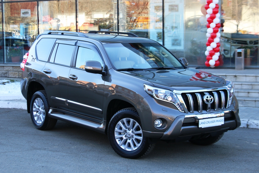 Toyota Land Cruiser Prado 2014. Когда классика в цене