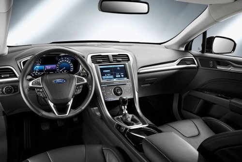 Ford Mondeo 2013. Европейский близнец