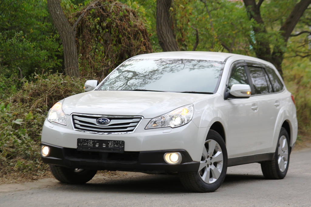 Subaru Outback 2.5 2012. Четко по правилам