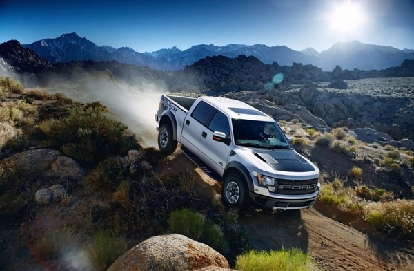 Ford F150 SVT Raptor 2012. Создан для приключений