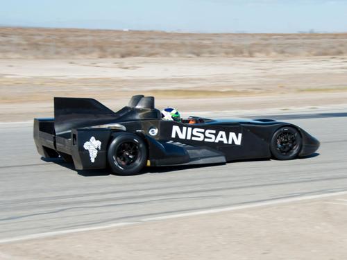 Nissan DeltaWing Concept. Кольцевой драгстер