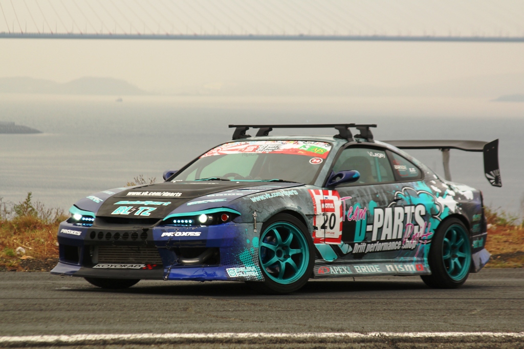 Nissan Silvia S15. Боком? Можно!