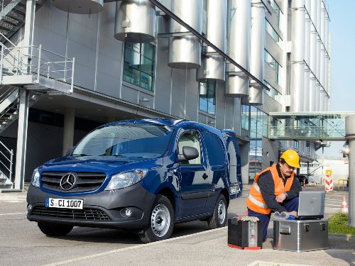 Mercedes-Benz Citan 2013. Каблучок с амбициями