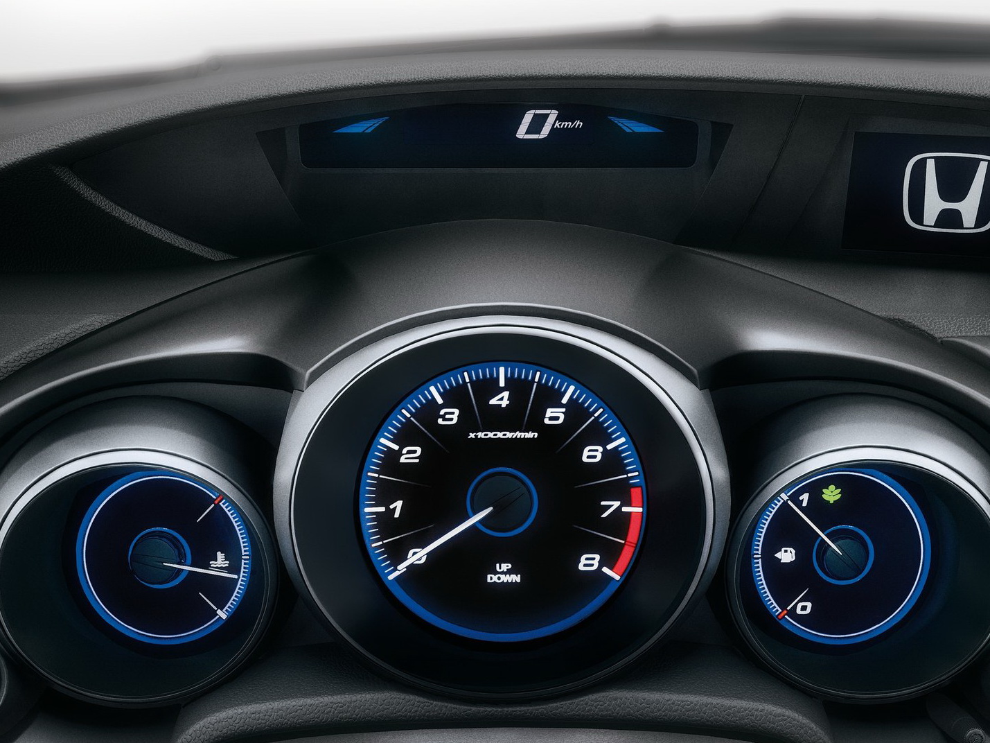 Honda Civic 5D 2012. Эволюция революции