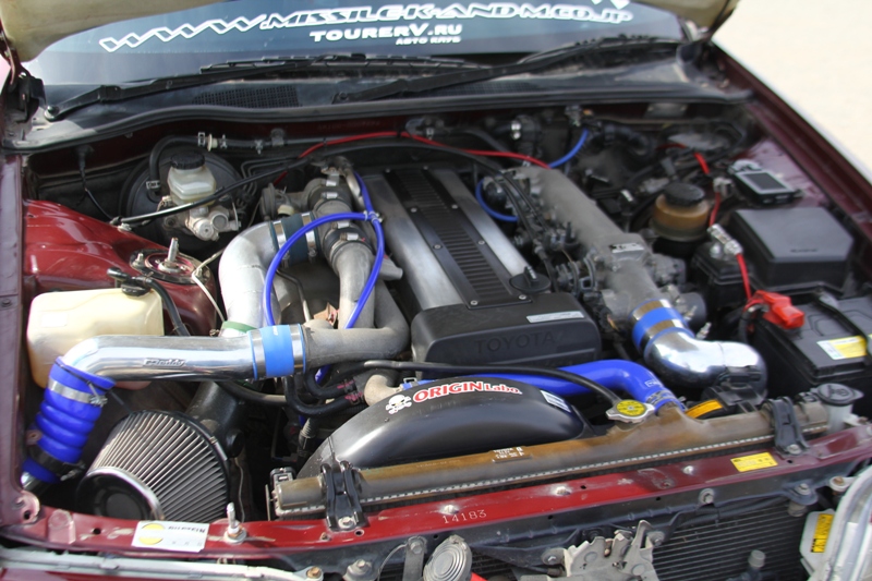 Toyota Mark II JZX100. В лучших традициях