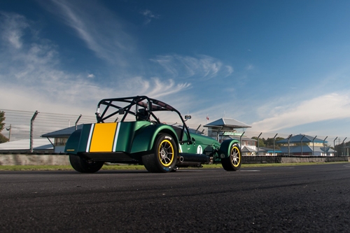 Caterham R600 Superlight 2013. Быстрее. Легче. Зеленее