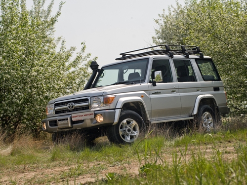 Toyota Land Cruiser HZJ76. Классика жанра