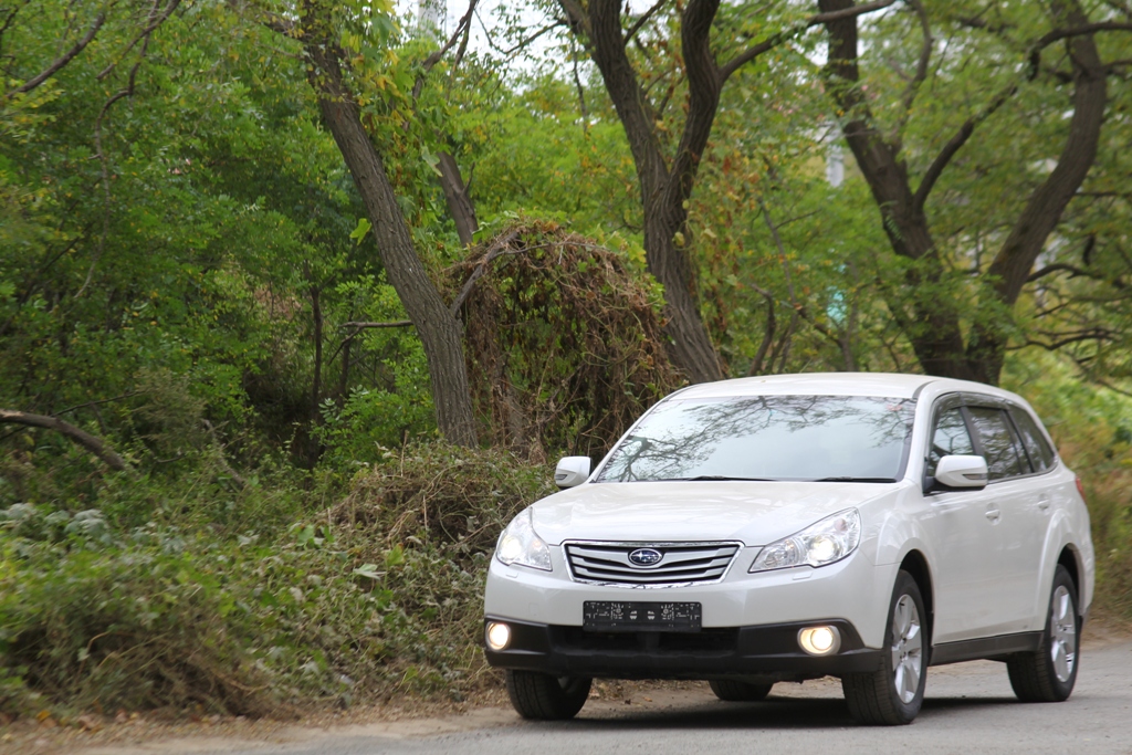 Subaru Outback 2.5 2012. Четко по правилам