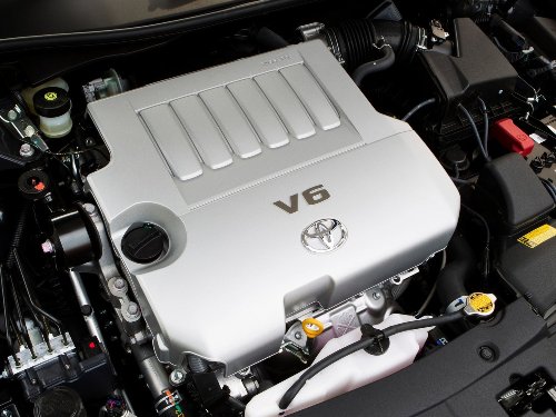 Toyota Aurion 2012. Старшая младшая сестра