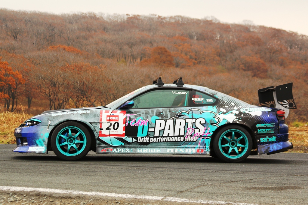 Nissan Silvia S15. Боком? Можно!