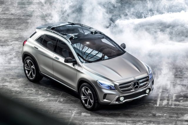 Mercedes-Benz GLA Concept. Гаджетоманам посвящается