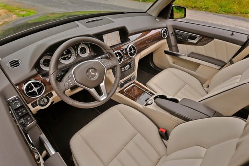 Mercedes-Benz GLK-Class 2013. Новый старый знакомый