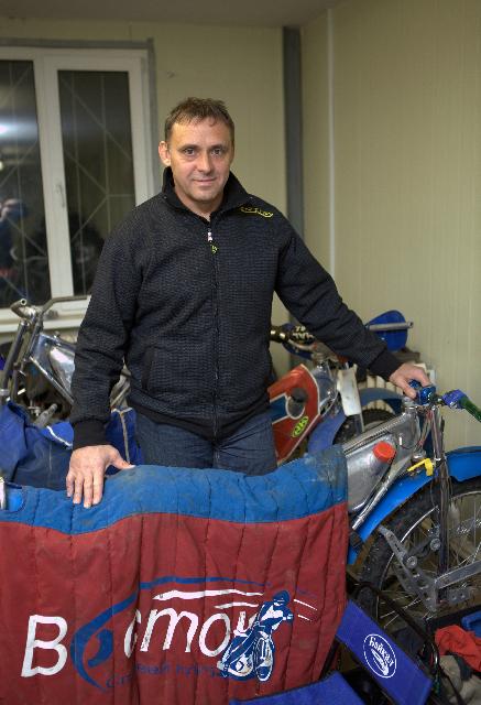 Игорь Столяров: «Восток» – одна большая семья, где все без ума от спидвея» Игорь Столяров: «Восток» – одна большая семья, где все без ума от спидвея»