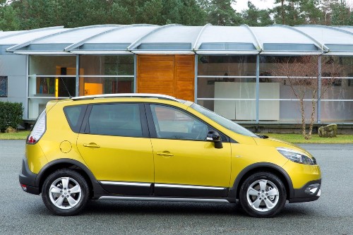 Renault Scenic XMOD 2014. Неспешное омоложение
