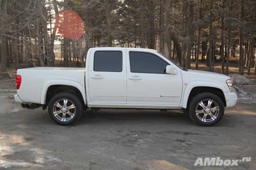 Chevrolet Colorado LS Crew Cab. Лаконичный трудяга