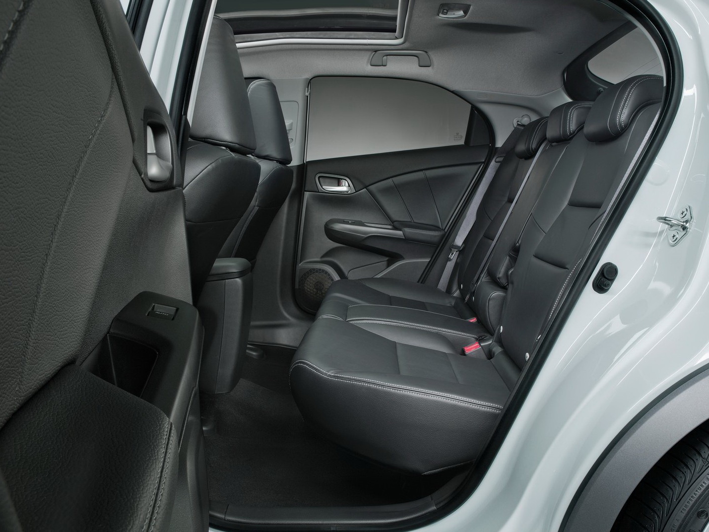 Honda Civic 5D 2012. Эволюция революции