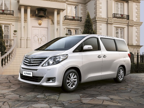 Toyota Alphard 2012. На вершине айсберга