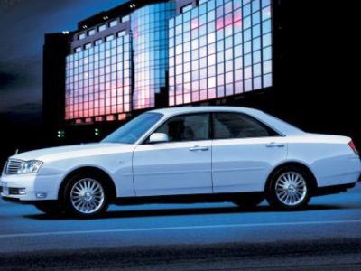 Nissan Cedric vs Volga Siber: новичков нет