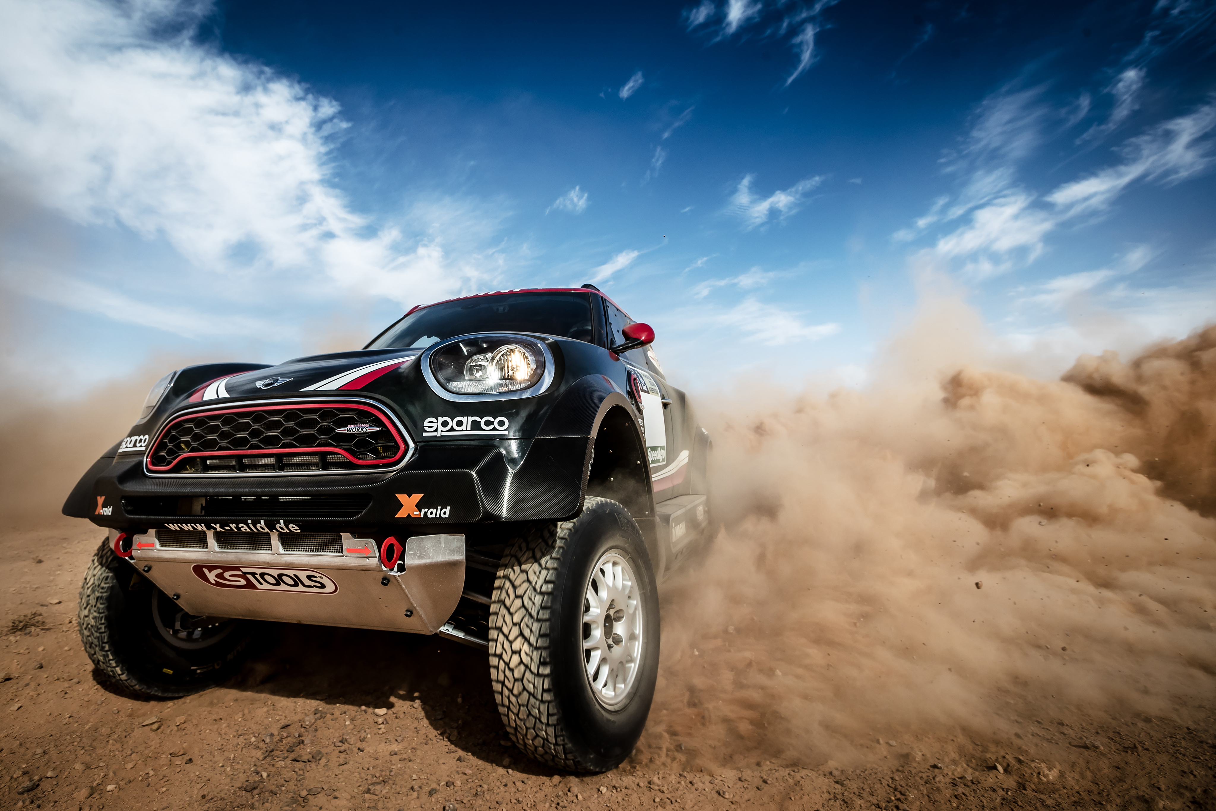 MINI John Cooper Works Rally. Больше – значит лучше 