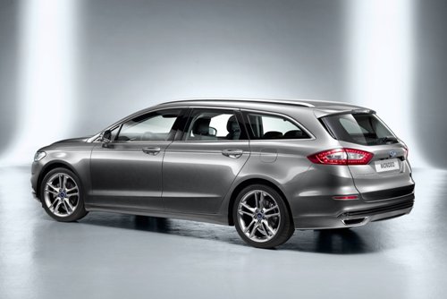 Ford Mondeo 2013. Европейский близнец