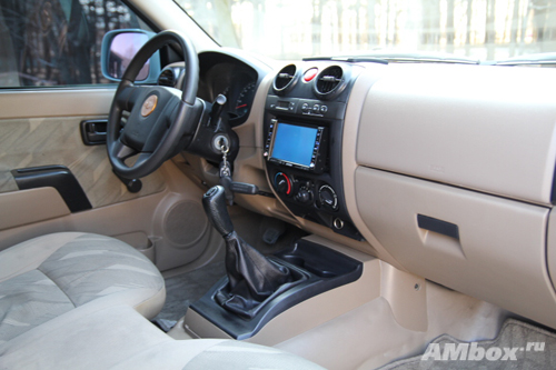 Chevrolet Colorado LS Crew Cab. Лаконичный трудяга
