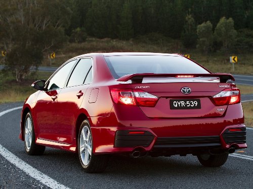 Toyota Aurion 2012. Старшая младшая сестра