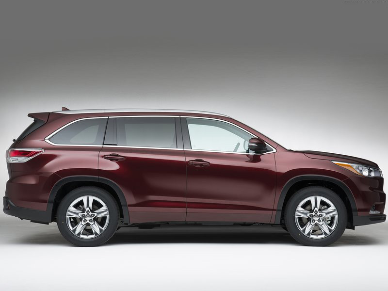 Toyota Highlander 2014. С логикой и без