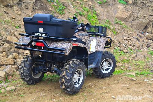 Arctic Cat 650 H1 vs. BRP Can-Am Outlander 800R MAX Limited. Небо и земля