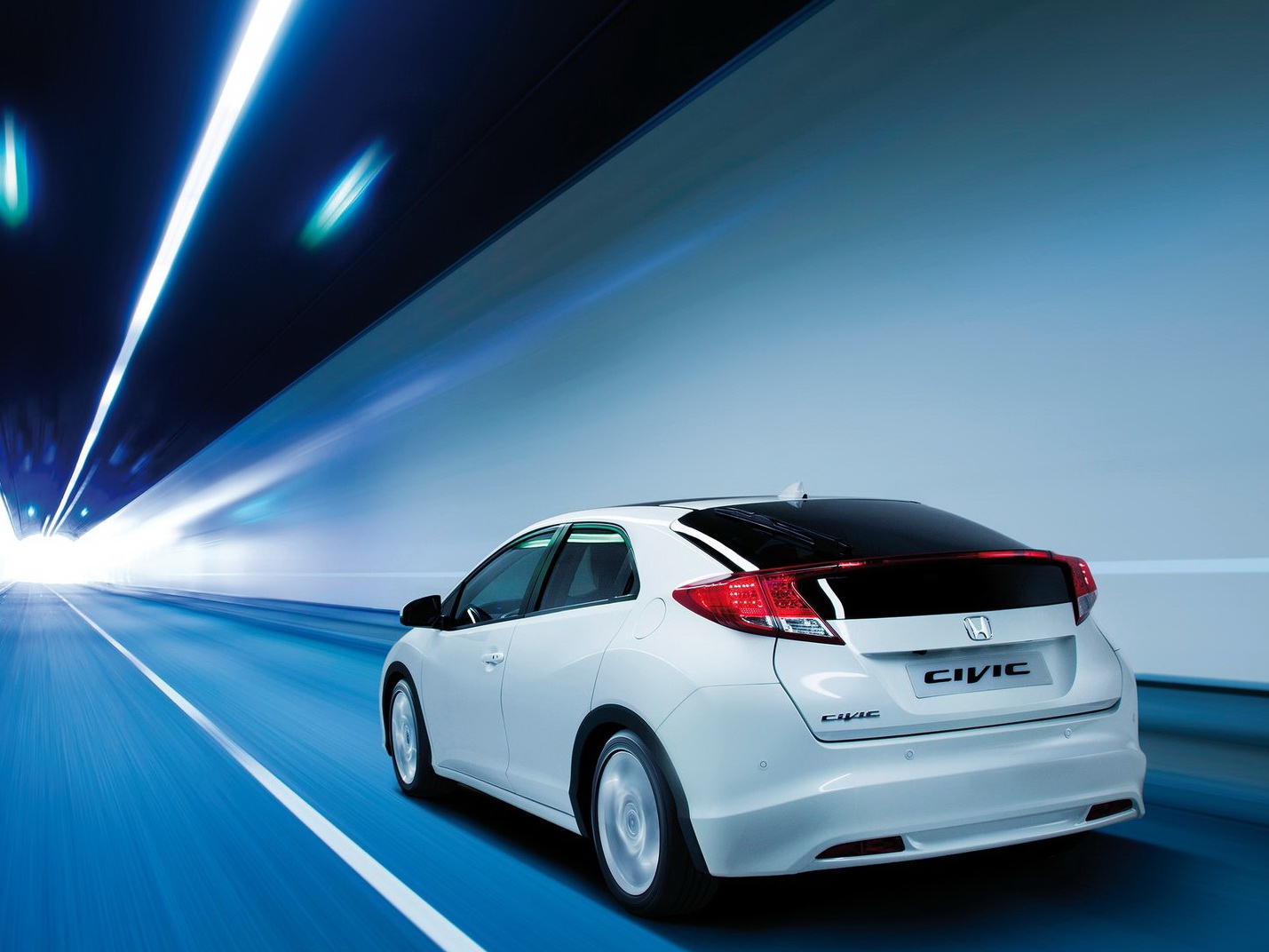 Honda Civic 5D 2012. Эволюция революции