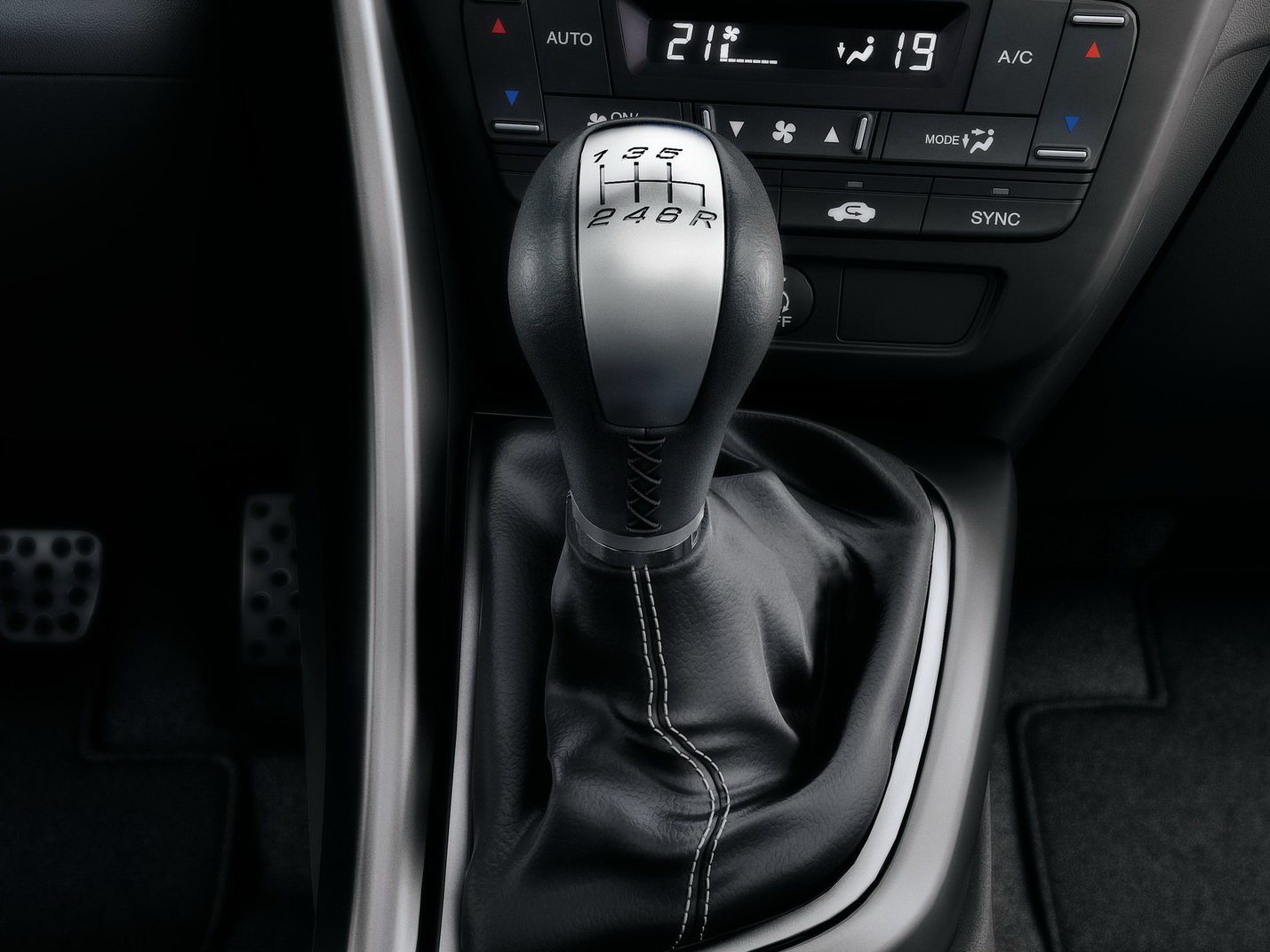 Honda Civic 5D 2012. Эволюция революции