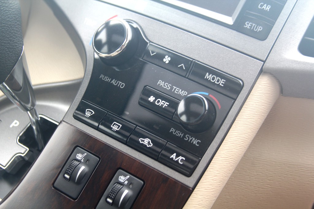 Toyota Venza 2013. Против всех правил