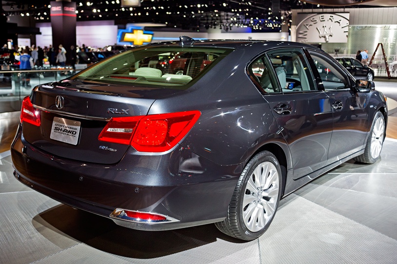 Los Angeles Auto Show 2013. На стыке сезонов