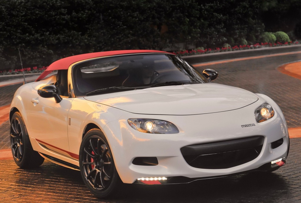 Mazda-MX-5_Spyder_Concept_2011_1600x1200_wallpaper_05_сайт.jpg