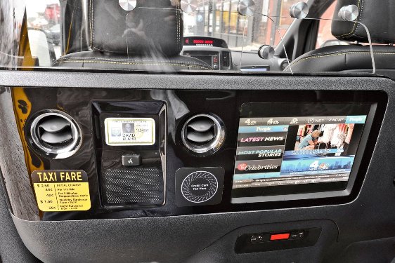 Nissan NV200 Taxi 2014. Варяг напрокат