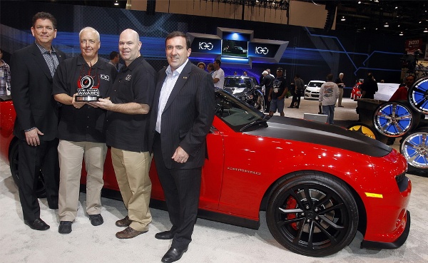 Chevrolet_Camaro_SEMA_2011.jpeg