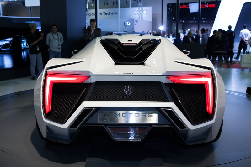 Qatar Motor Show 2013. Город миллионеров
