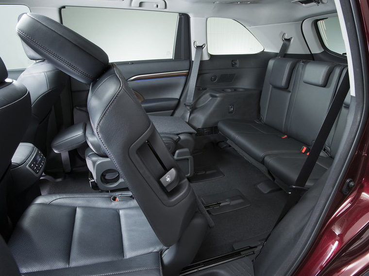 Toyota Highlander 2014. С логикой и без
