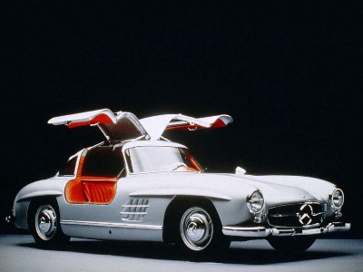 Mercedes-Benz 300SL стал первым серийным авто с впрыском