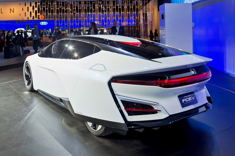Los Angeles Auto Show 2013. На стыке сезонов