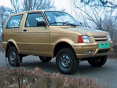 LUAZ1301_2002year_1.jpg