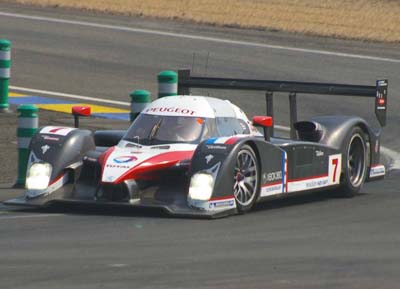 Jacques_Villeneuve_P908_24hmanstest01.JPG