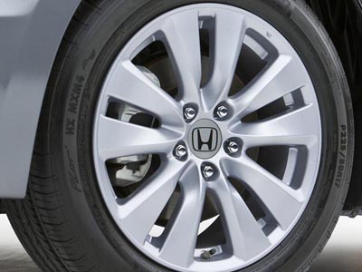 Honda-Accord_type-s_2011_8.jpg